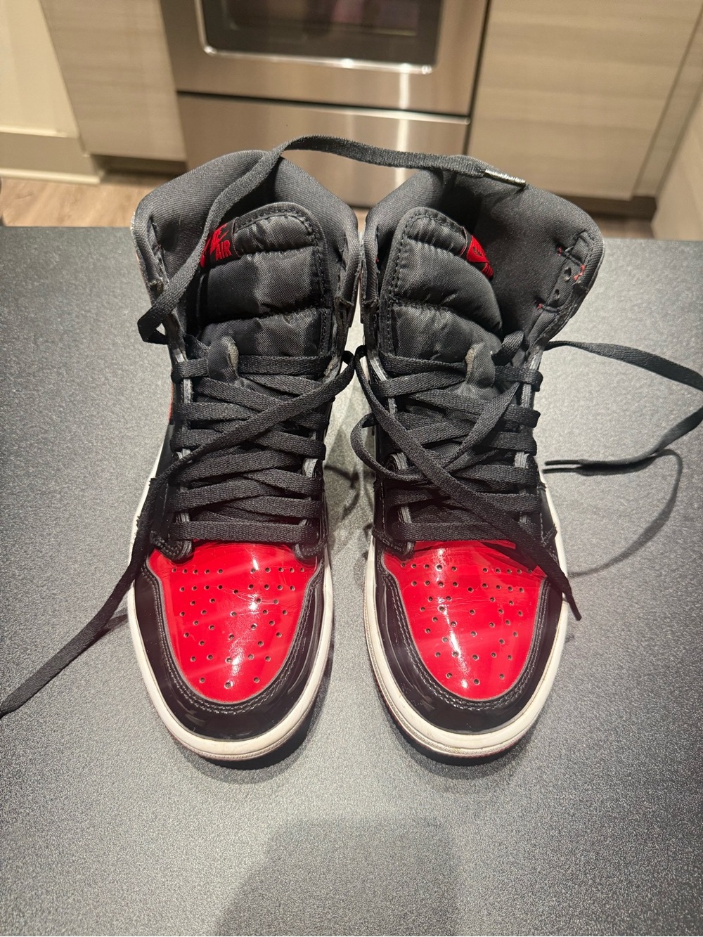 Nike Air Jordan 1 Retro High OG Black & Red Patent - Picture 11 of 11